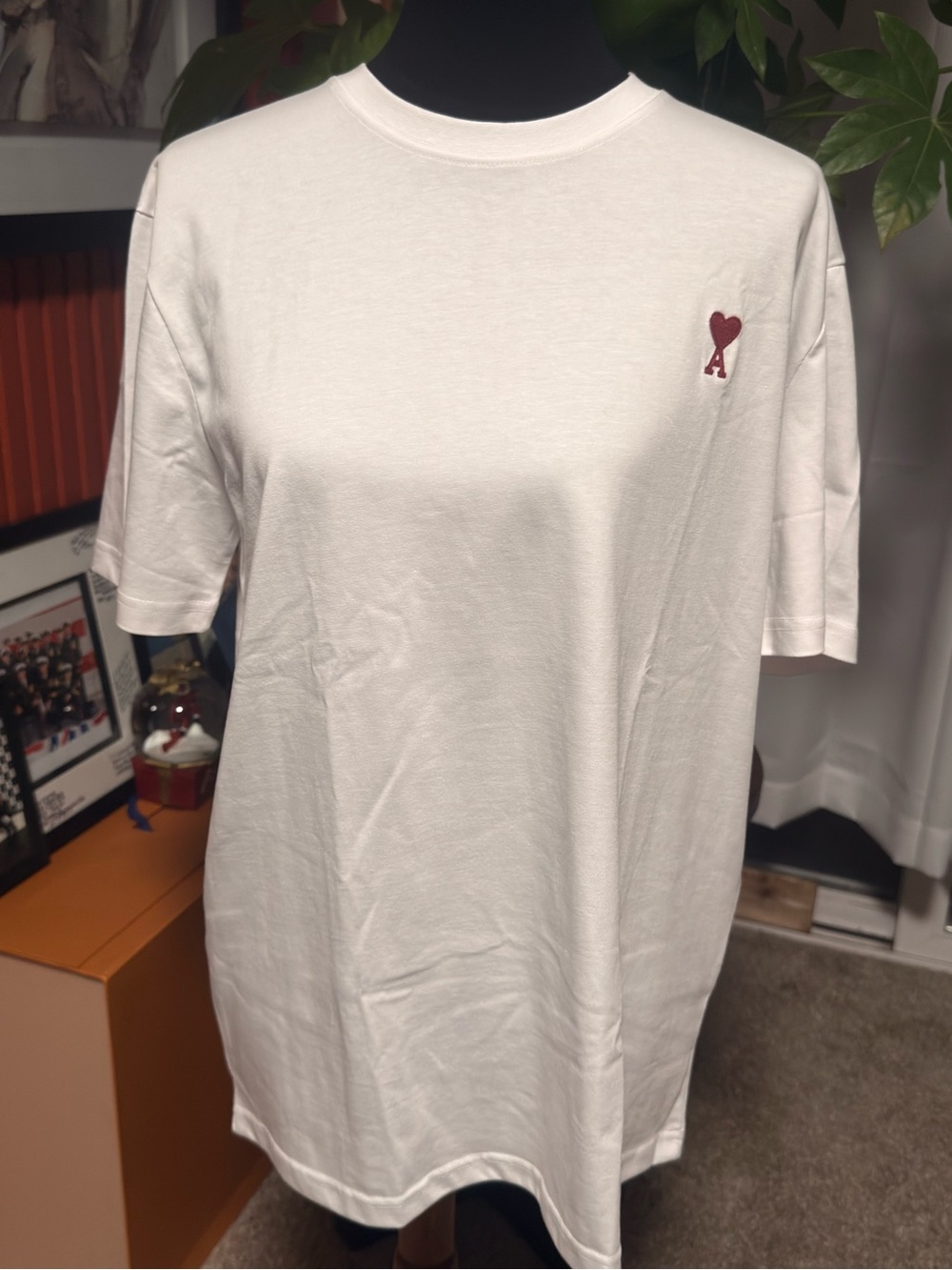 Ami White Short-Sleeve Crew T-Shirt with Small Red Heart Logo